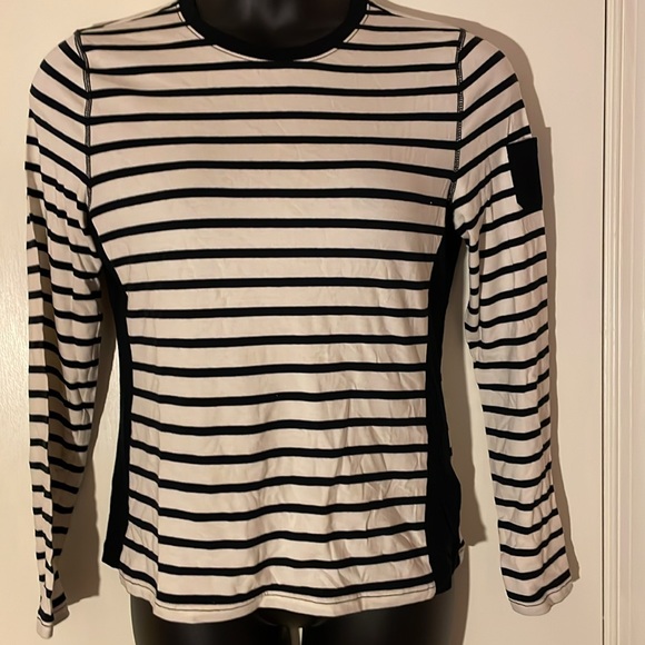Chaps Black On Ivory Striped LS Tee with Black Slender Panels L - Picture 1 of 4